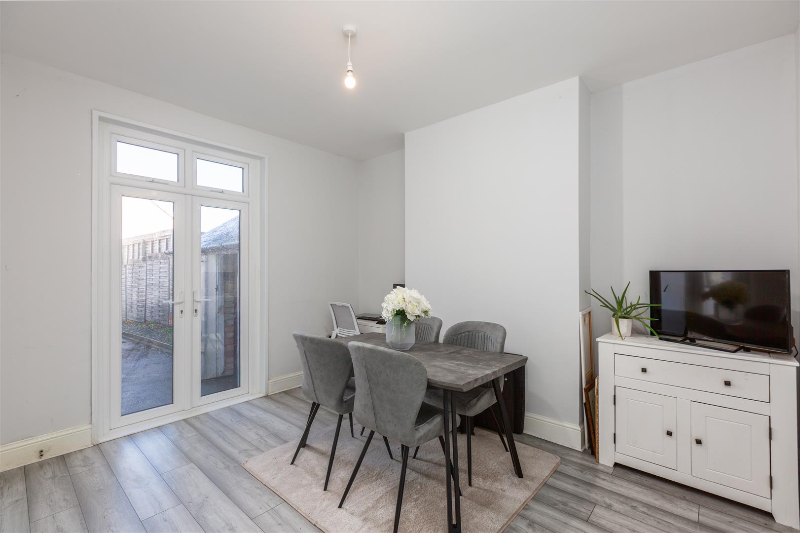 Walters Road, Llanelli, SA15 1LU
